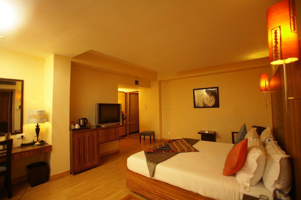 ​Justa Hyderabad Hotell Eksteriør bilde